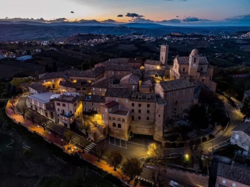 monte vidon corrado - visione notturna